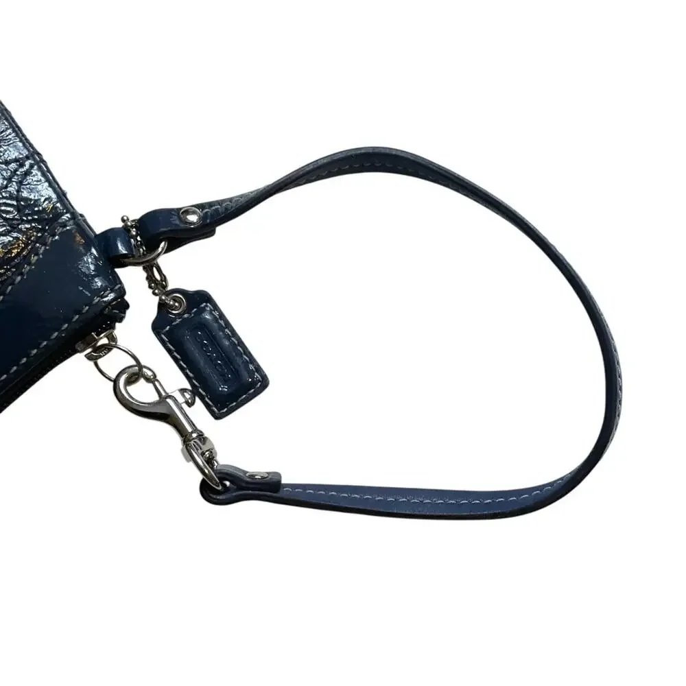 Coach Purse Dark‎ Blue Patent Leather Wristlet Clutch Eyelet Logo Zip Strap
